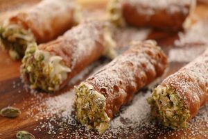 طرز تهیه شیرینی کانولی